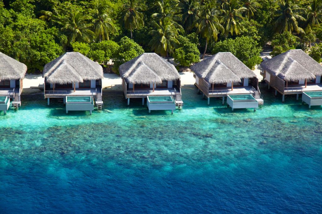 Villa sobre el agua en el resort Dusit Thani Maldives