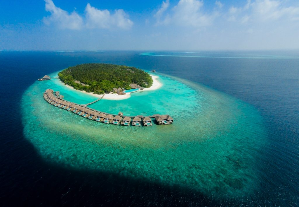 Vista aérea del resort Dusit Thani Maldives