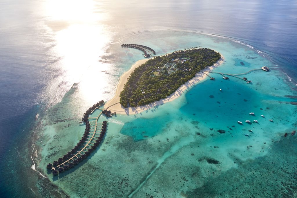 Vista aérea del resort Sun Siyam Iru Fushi