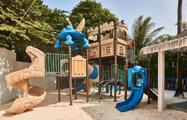 parque del club infantil en finholu maldives