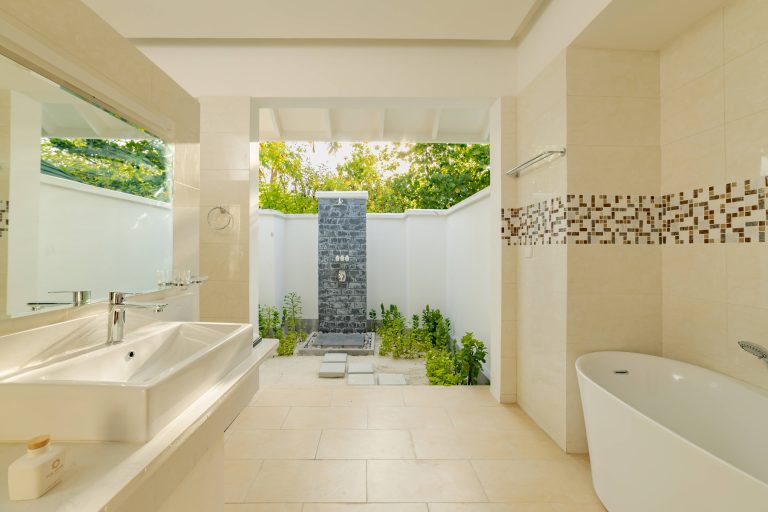 Sunset Pool Beach Villa Bathroom