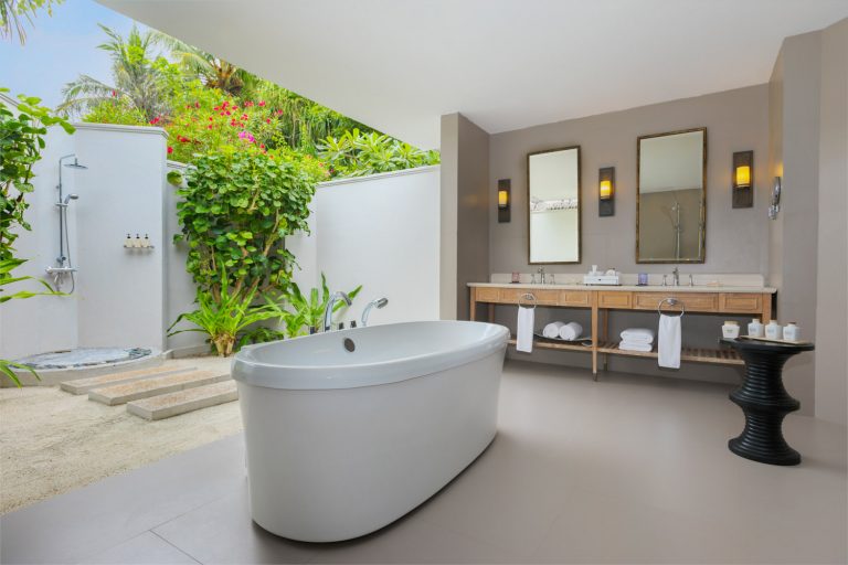 2Bedroom Beach Residence_Downstairs Bathroom