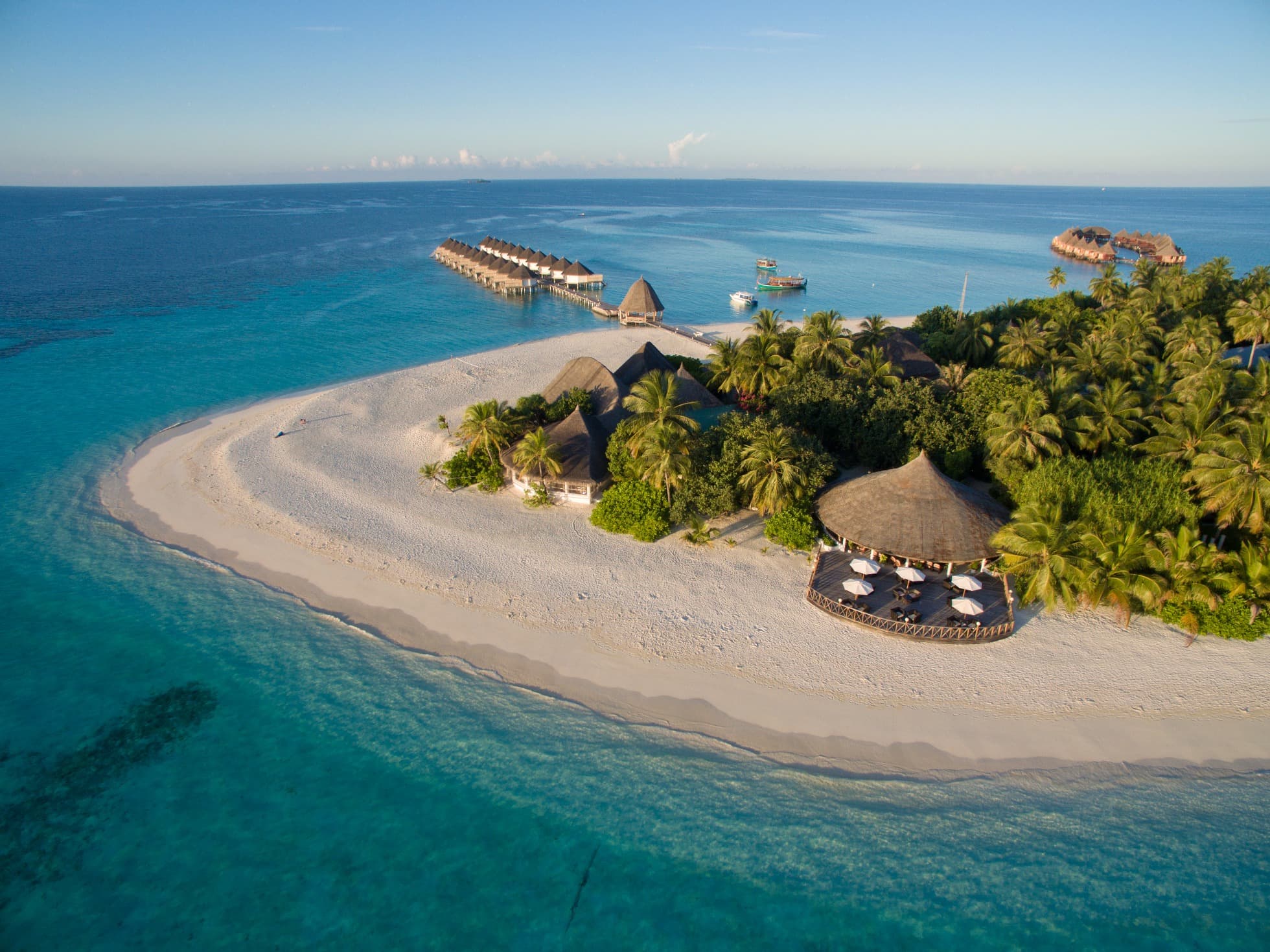 ANG-HRES-Angaga_Resort_Beach_Aerial5