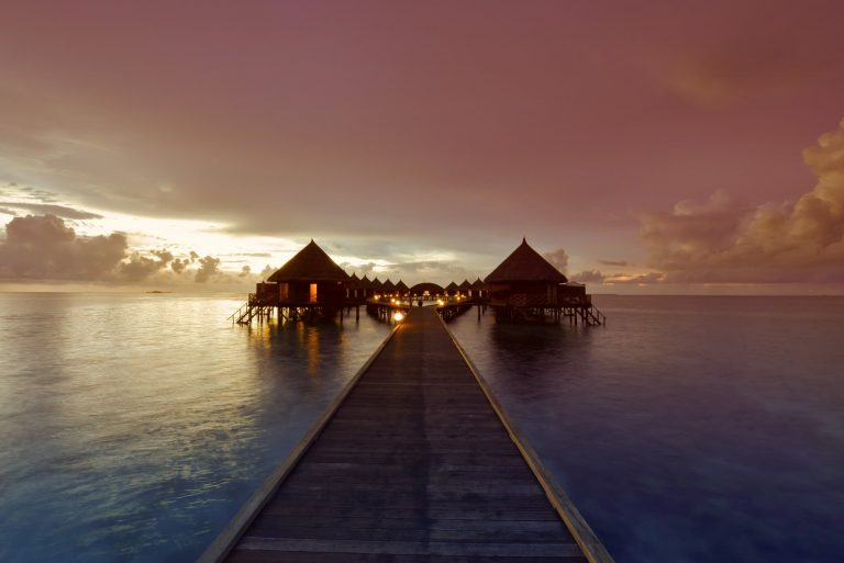 ANG-HRES-Angaga_Resort_Water_Bungalow7