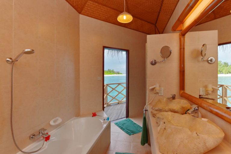 ANG-HRES-Angaga_Resort_Water_Bungalow_Toilet1