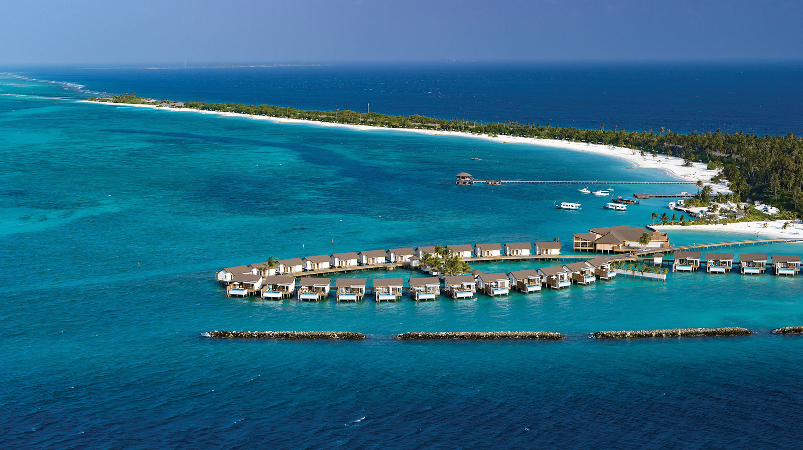 ATMOSPHERE KANIFUSHI MALDIVES - AERIALS AND GENERIC - Full Island View 01 - 02_2020