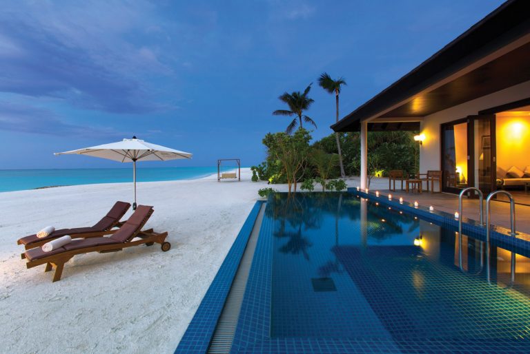 ATMOSPHERE KANIFUSHI MALDIVES - VILLAS - Sunset Pool Villa Exterior - 12_2014