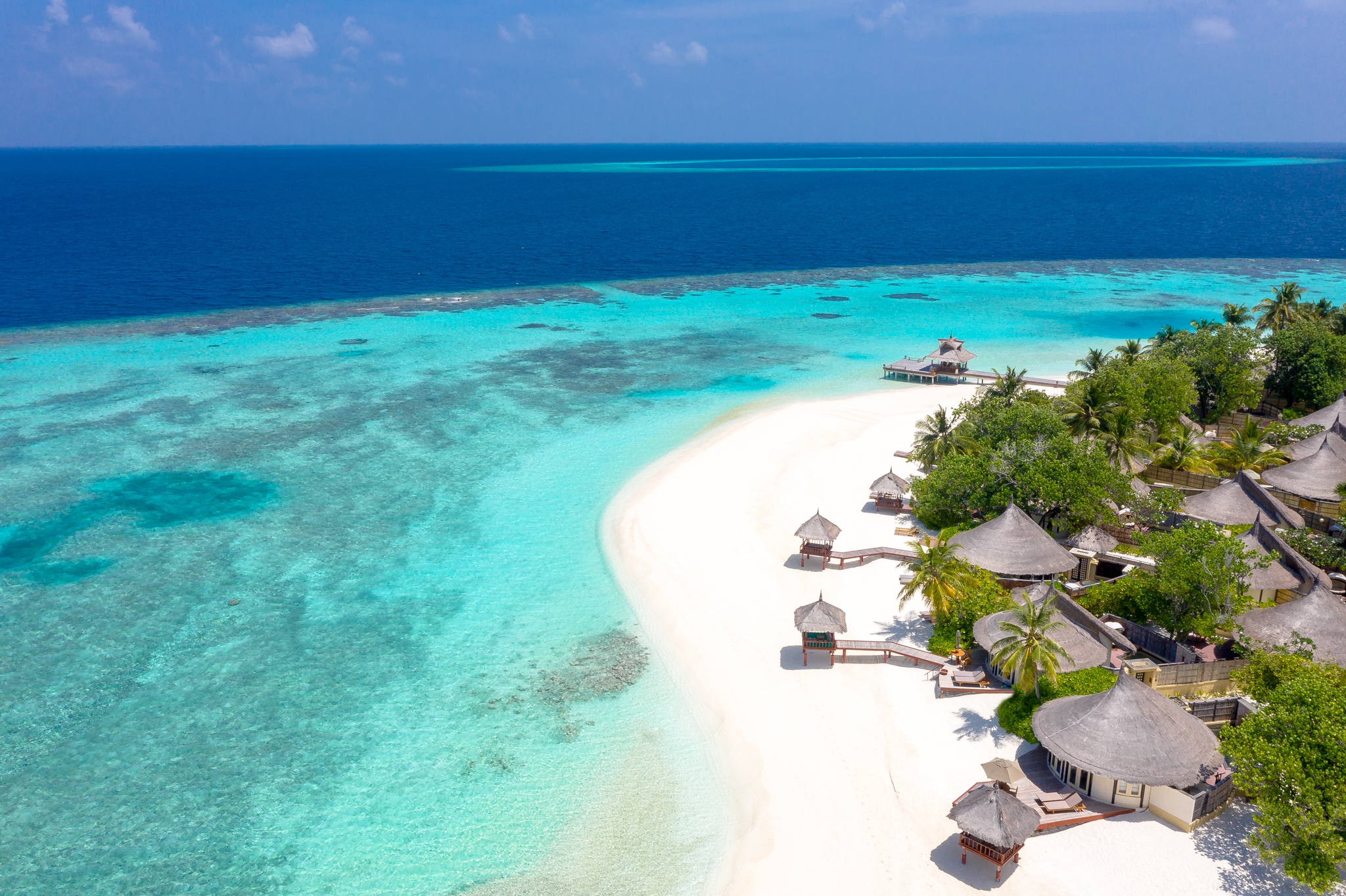 Banyan Tree Vabbinfaru Beachfront Pool Villa Aerial view