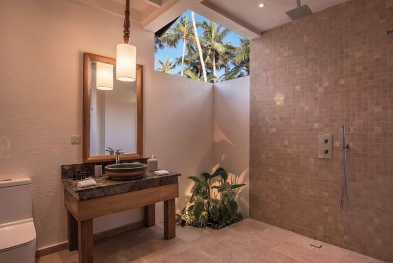 Beach-Family-Suites-with-Pool-Kids-Bathroom-Interior