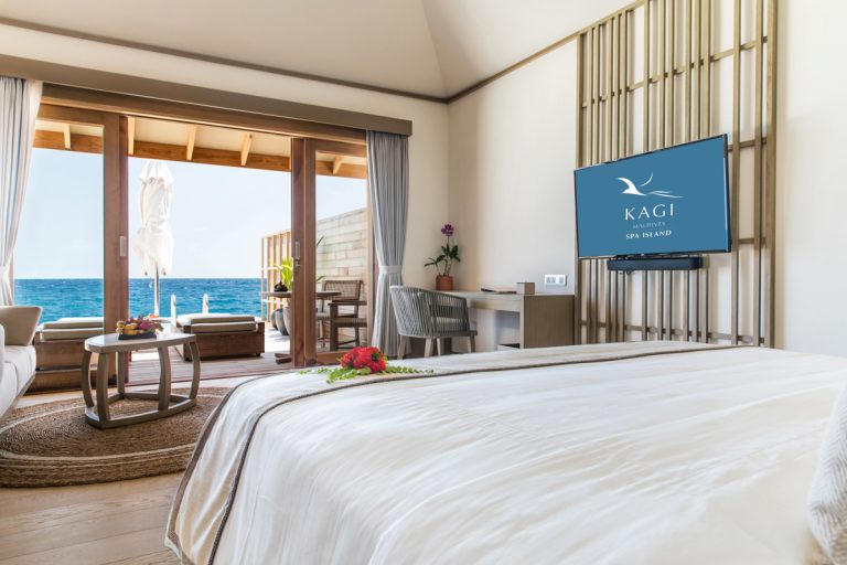 KagiOceanPoolVillaBedroomInterior