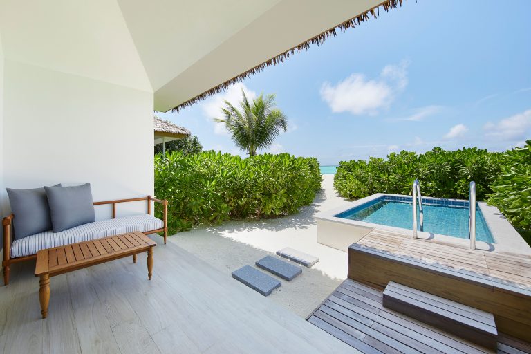 Le Meridien Maldives Resort & Spa_Beach Villa with Pool_Pool_Terrace
