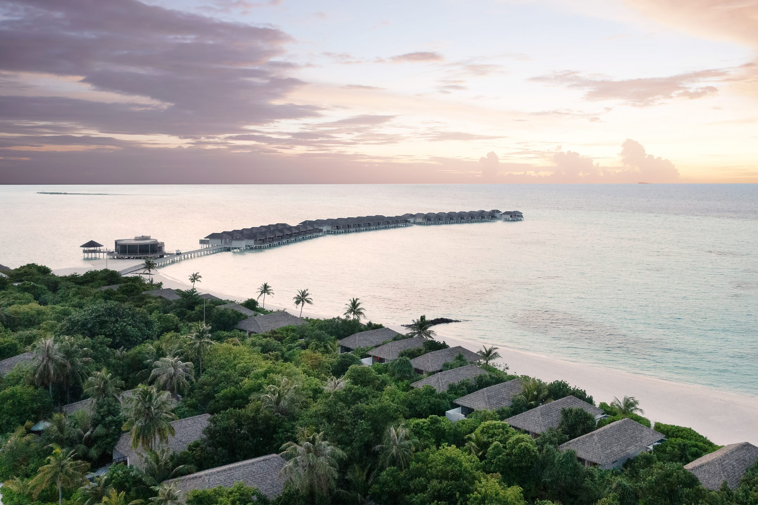 Le Meridien Maldives Resort & Spa_Island Aerial_Dusk