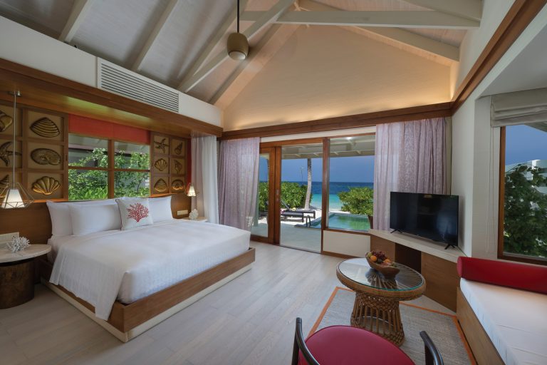 OBLU SELECT LOBIGILI - SunNest BEACH POOL VILLA - BEDROOM WITH VIEW 2