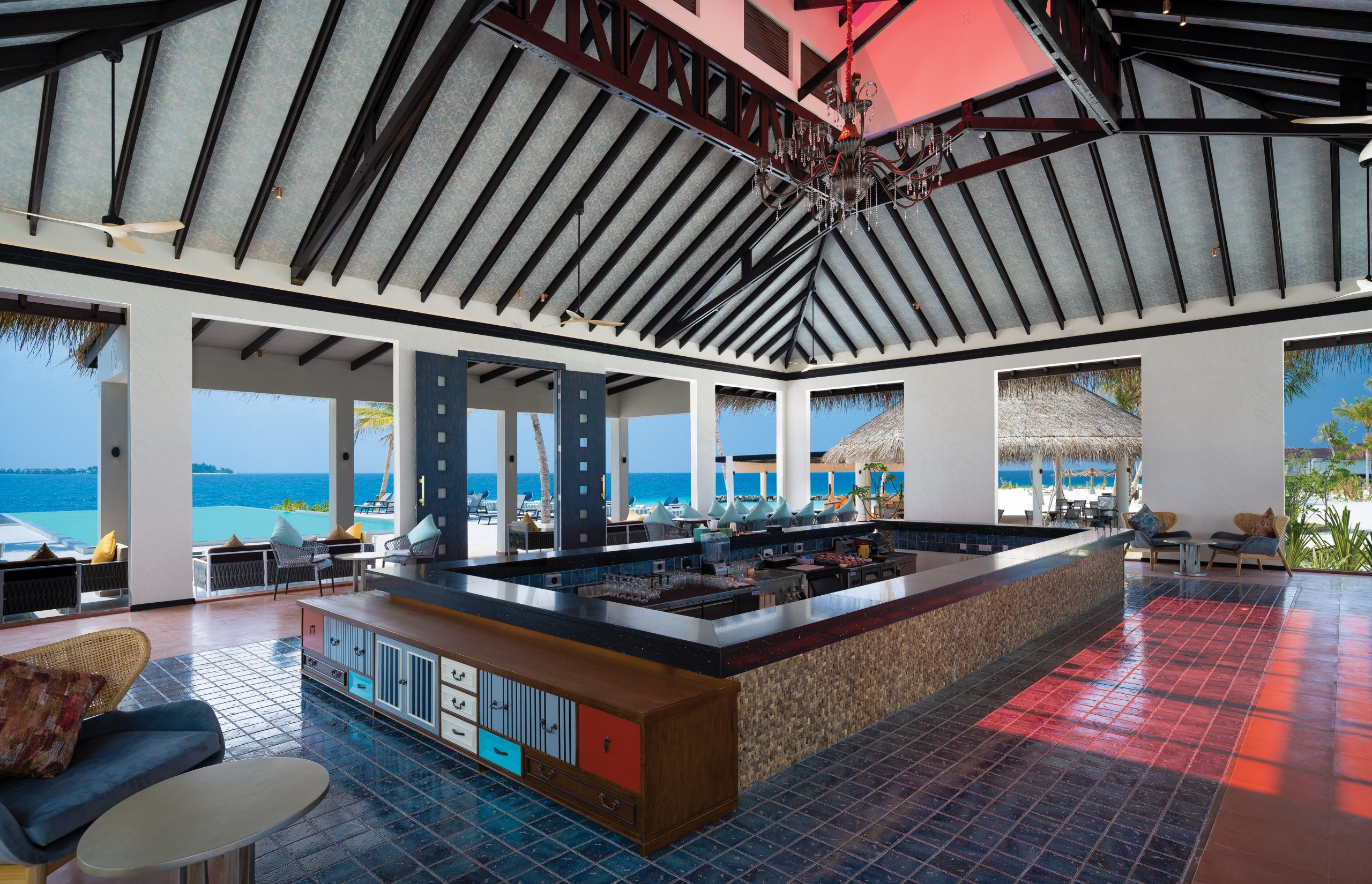 OBLU SELECT Lobigili - Sunset at Swing Bar Interior