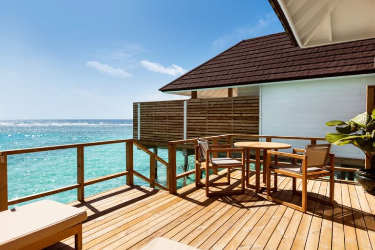 Olhuveli_grand_water_villa_03