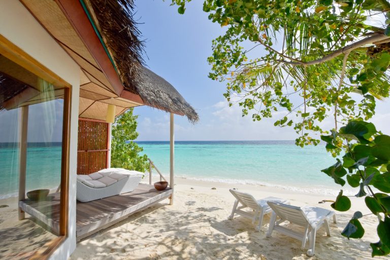 SFI-HRES-Safari_Island_Beach_Bungalow3