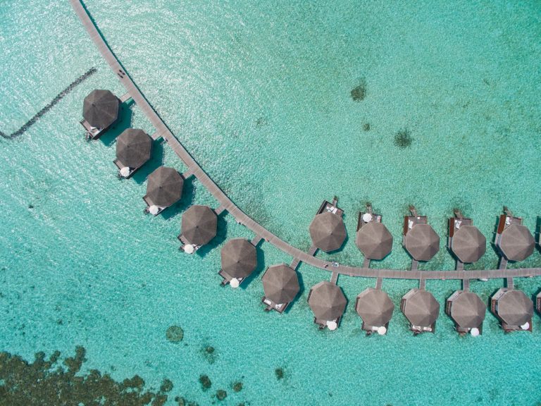 SFI-HRES-Safari_Island_Water_Bungalow_Aerial