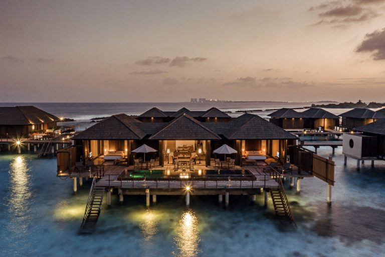 Two Bedroom Ocean Suite Exterior(20)