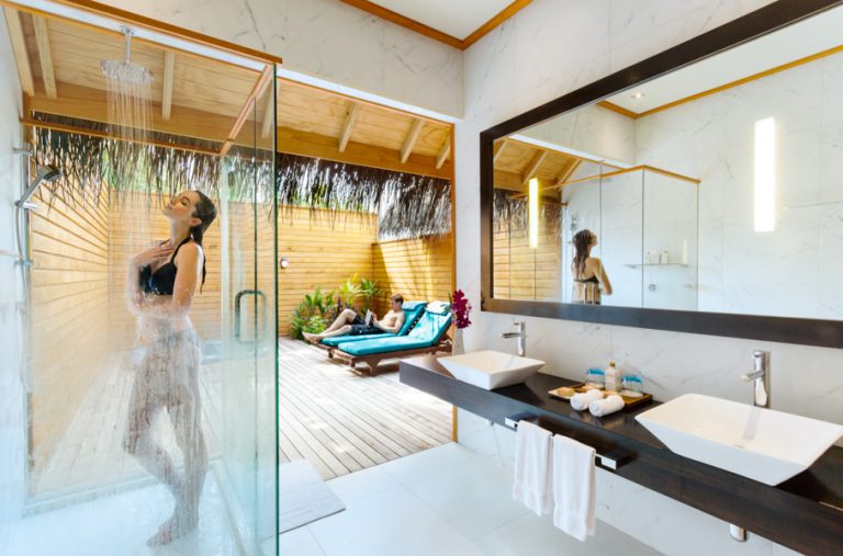 Veligandu Beach Villa Bathroom 2