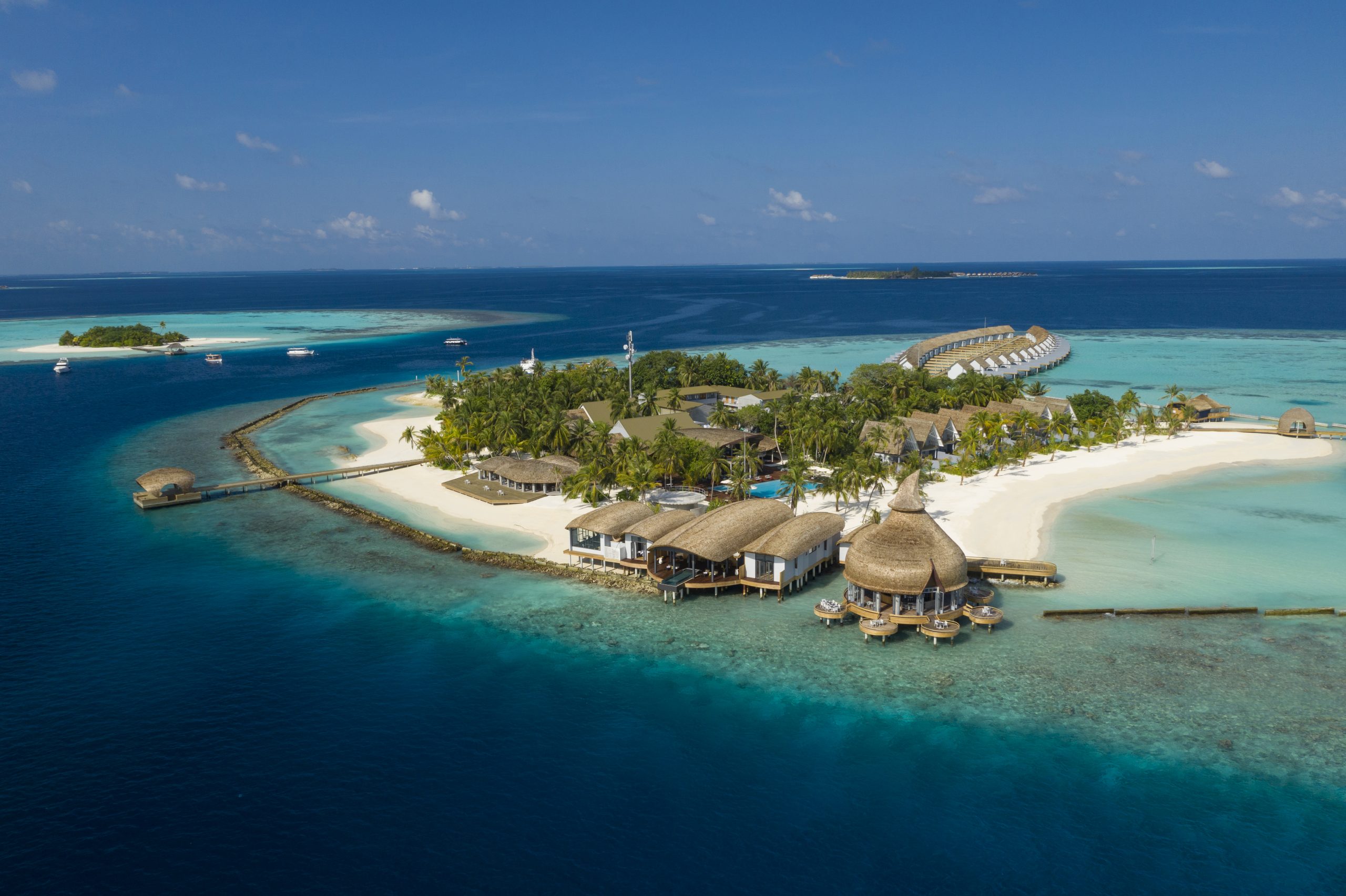 outrigger-maldives-maafushivaru-resort-aerial3