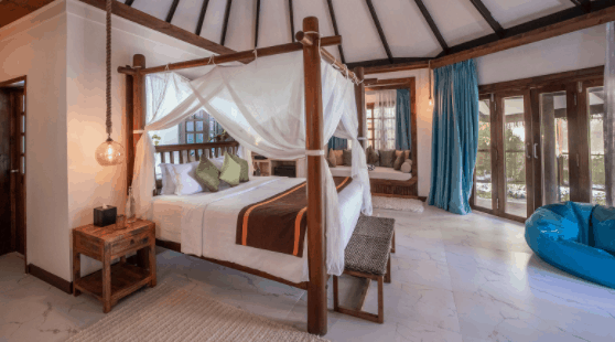 prestige-beach-suite-with-infinity-pool-kihaa