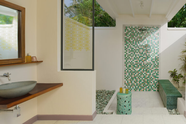 OBLU NATURE Helengeli by SENTIDO - Lagoon Villas - Bathroom