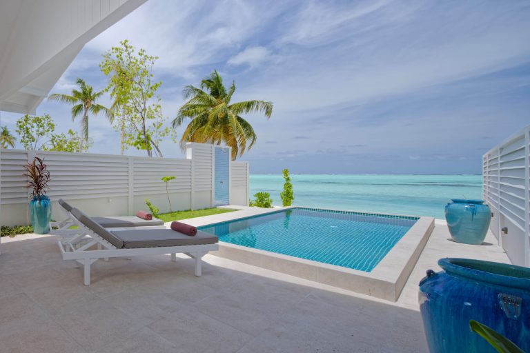 Deluxe Beach Pool Villa 9