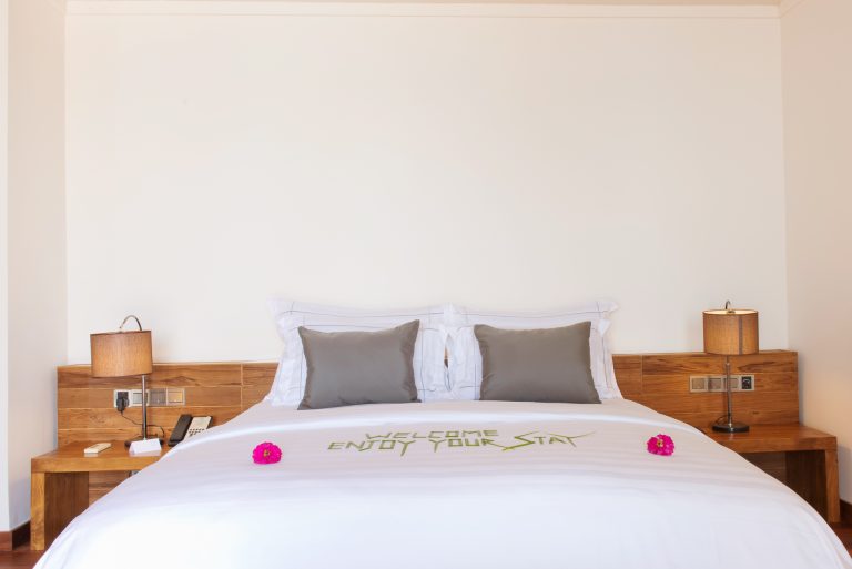 Hideaway Maldives villas 8 Ocean Suite (13)