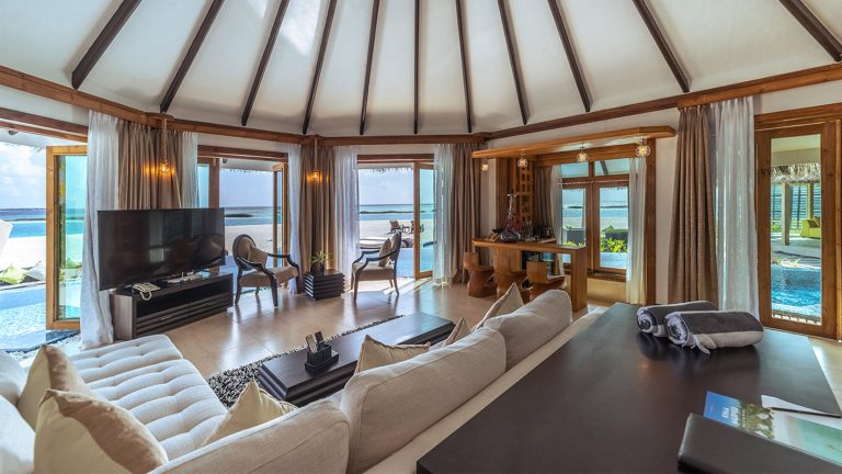 Royal Suite Interior_