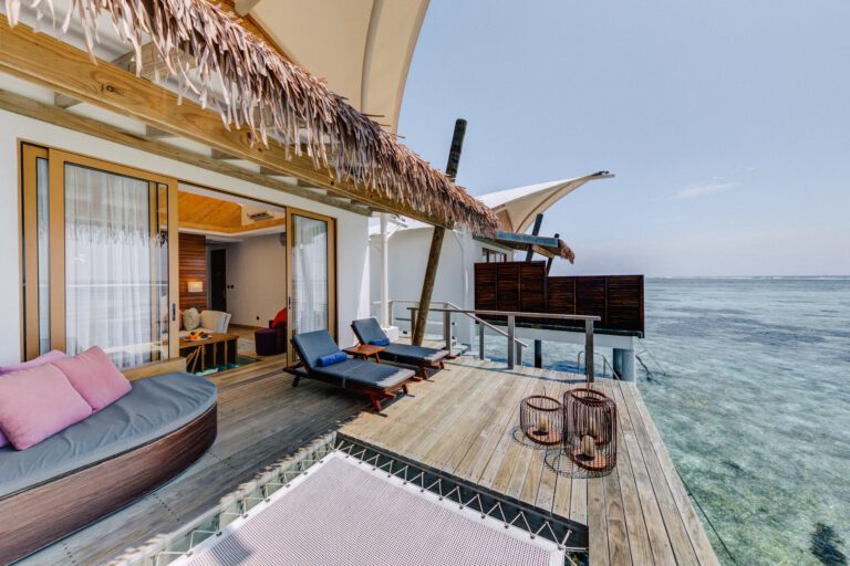 Hakuraa Huraa Cinnamon_Water Bungalow(8)