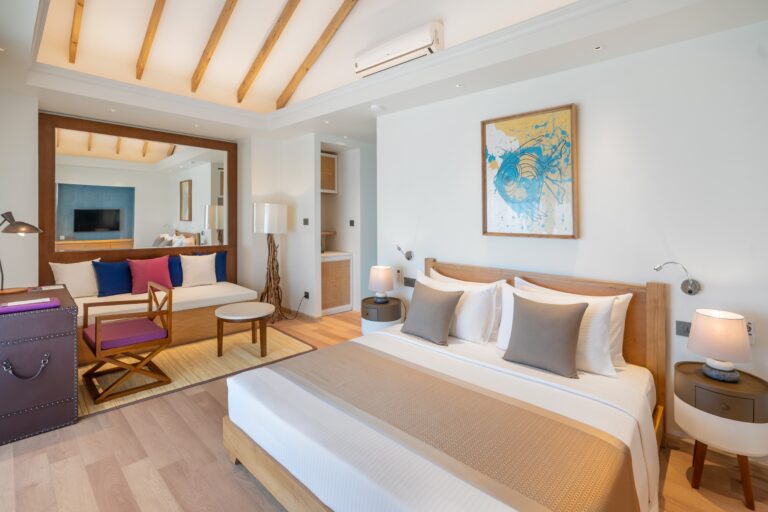 Ellaidhoo Maldives Cinnamon_Water Bungalow(4)