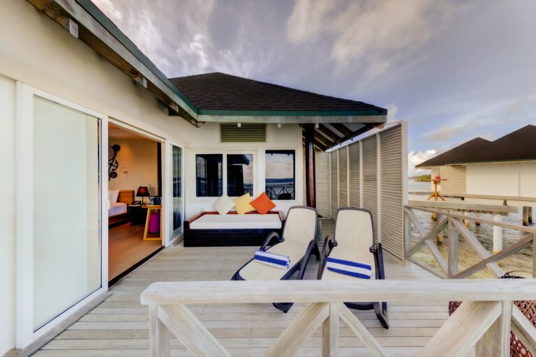Water Bungalow Deck 2