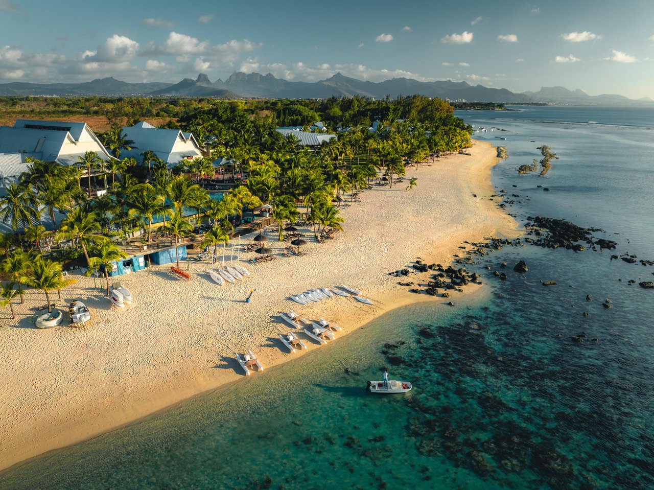 Beachcomber Victoria IG02 (high res)-medium