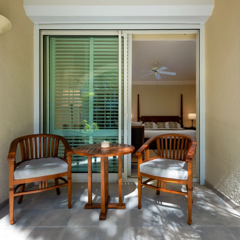 Garden View - - Terasse 01 croped