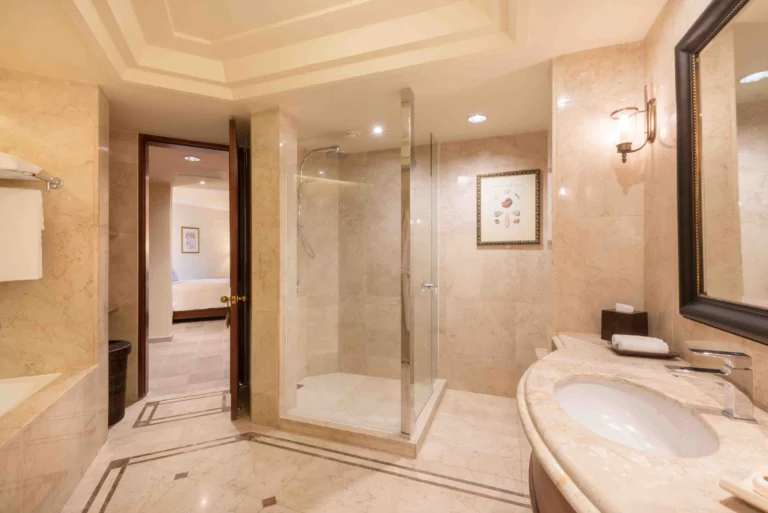 TRD_BC_2305_Garden View Junior suite_750_5563