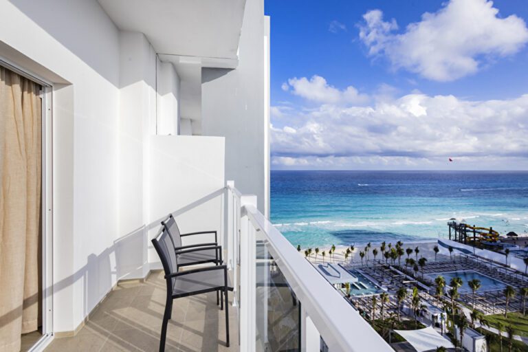 DOUBLE ROOM OCEAN VIEW