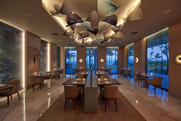 Krystal gourmet restaurant