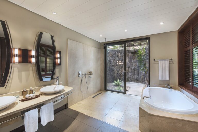 tropical-junior-suite