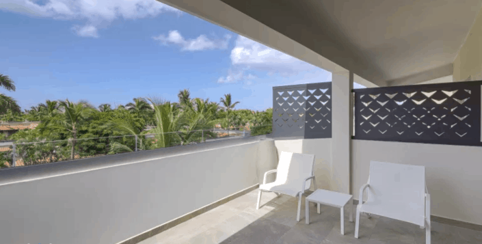 Deluxe Junior Suite Room4