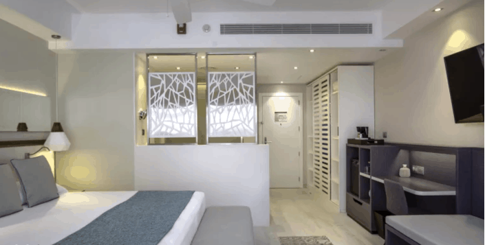 Superior Junior Suite Room3