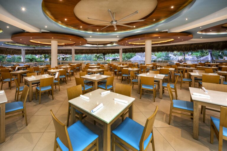 la-yuca-buffet-52070415402-o